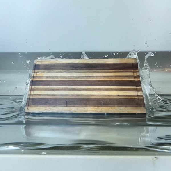 Cutting Board w/Juice Channel